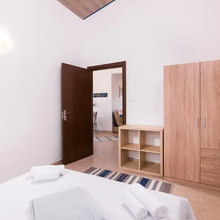 Apartmanhotel Blue Breeze 3*