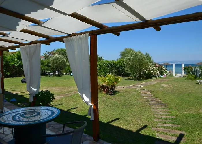 Aparthotel Blue Breeze 3*