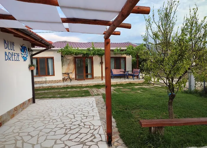 Aparthotel Blue Breeze Órmos Prínou