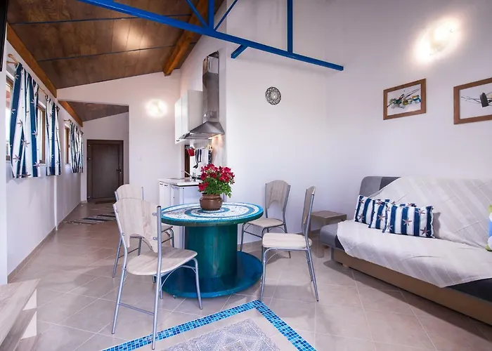 아파트호텔 Blue Breeze 3*